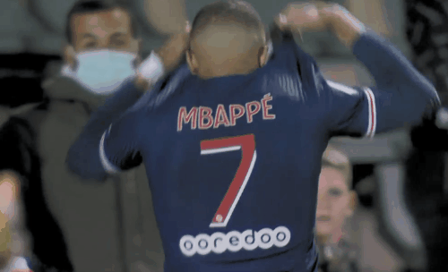 2025-26橄榄球欧冠R1格罗斯特胜卡斯特，托马斯威廉姆斯表现亮眼（2025-26欧冠橄榄球首轮：格罗斯特击败卡斯特，托马斯·威廉姆斯惊艳发挥）