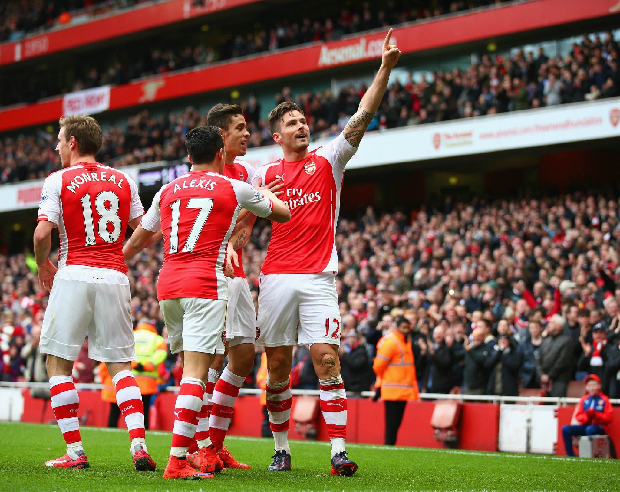 鲁尔：多特小将科尔-坎贝尔就转会接触了中日德兰和图尔贝里（鲁尔消息：多特小将科尔-坎贝尔已就转会与中日德兰、图尔贝里展开接触）