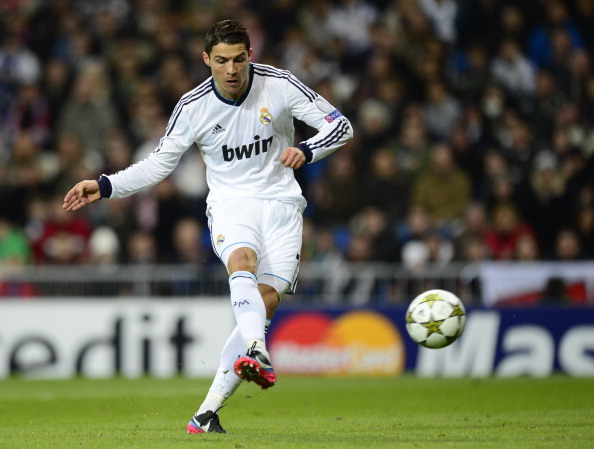 U17亚预赛战报：万项双响，邝兆镭破门，中国8-0斯里兰卡（U17亚预赛快讯：万项梅开二度，邝兆镭进球，中国队8-0大胜斯里兰卡）