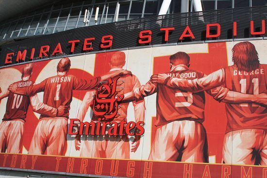 凯恩谈阿森纳：和巴黎是不同的球队，在防守上更强一些（凯恩评阿森纳：与巴黎风格不同，防守更胜一筹）